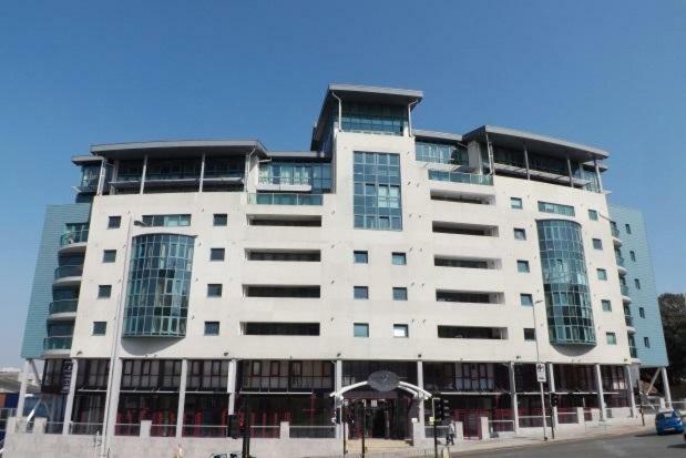Ocean Crescent Plymouth City Centre Penthouse Level Apartment Exterior photo